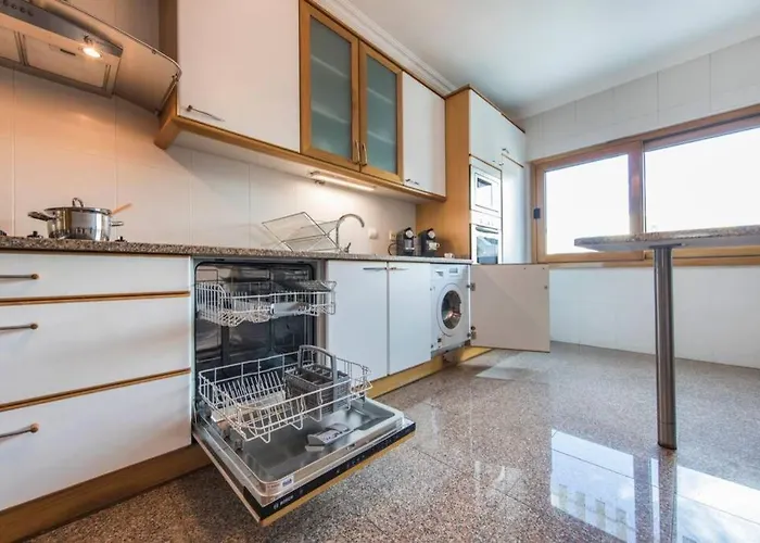 2 Bedroom With Garage Family Wonder *