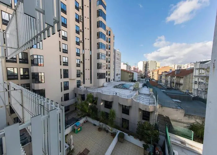 2 Bedroom With Garage Family Wonder * Lissabon