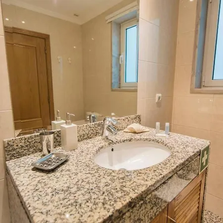 2 Bedroom With Garage Family Wonder Apartamento *