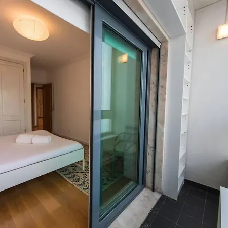 2 Bedroom With Garage Family Wonder דירה *