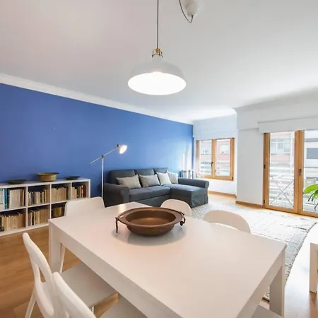 2 Bedroom With Garage Family Wonder Appartement Lissabon