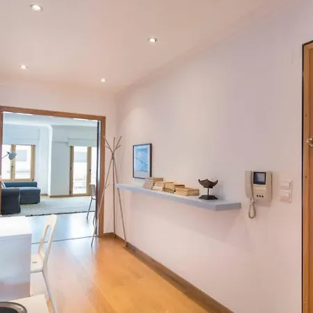 Apartman 2 Bedroom With Garage Family Wonder Lisboa